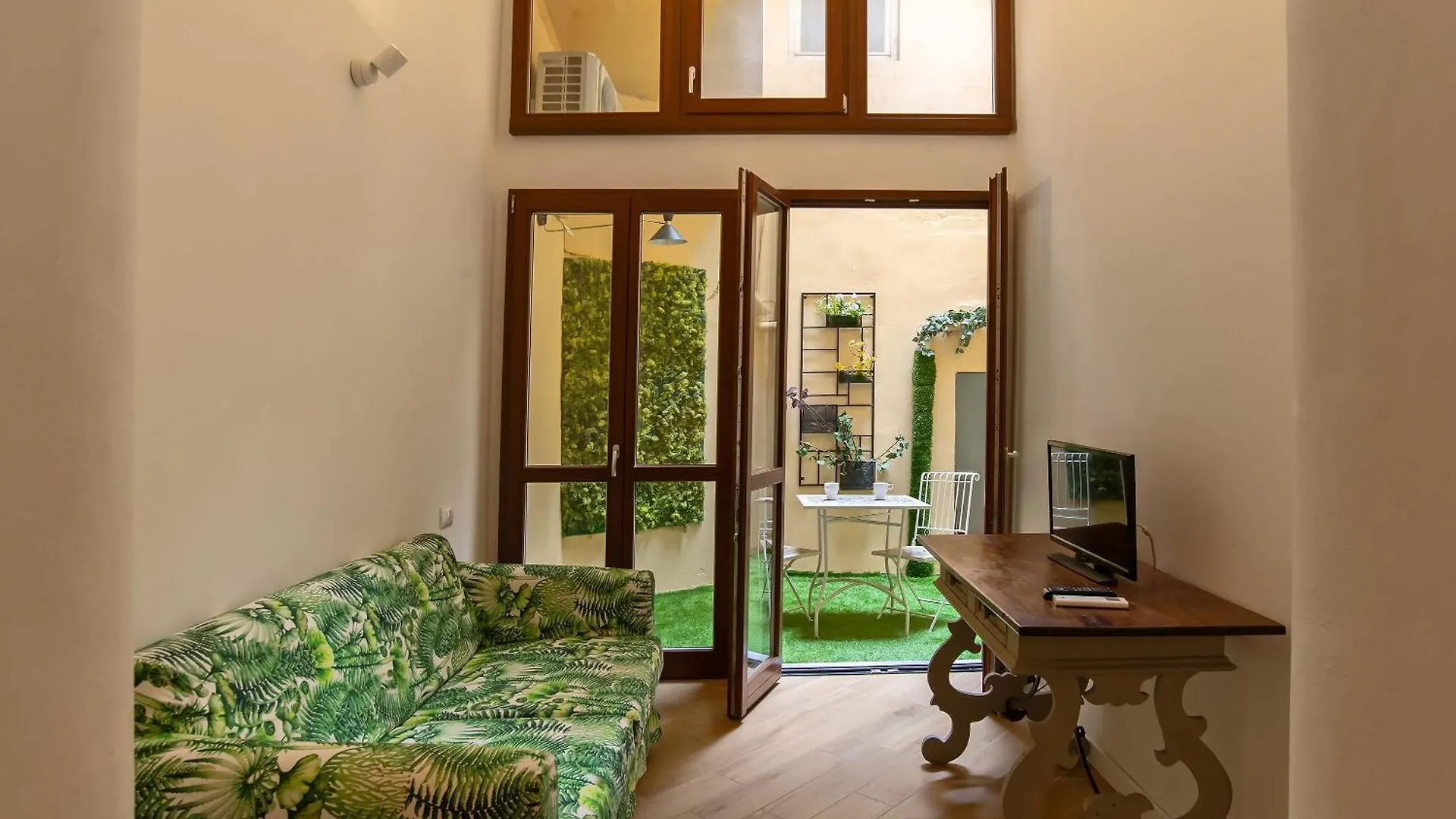La Corte Dei Pandolfini Florence Apartment